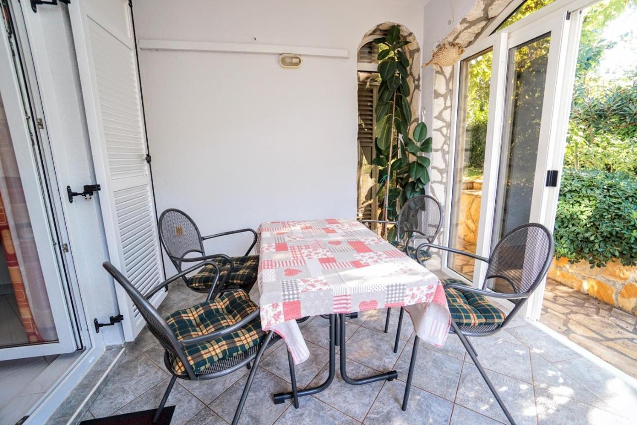 Apartment Vlado Zambratija  Exterior photo